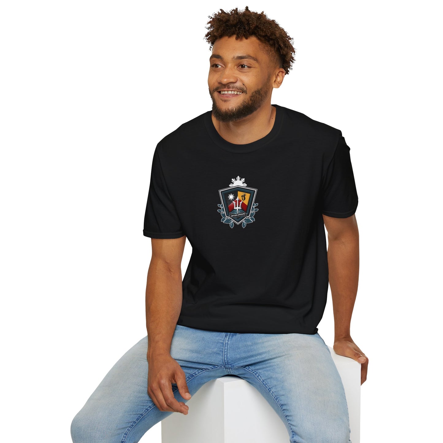 Pasibe Family Coat of Arms T Shirt- Alternate Version